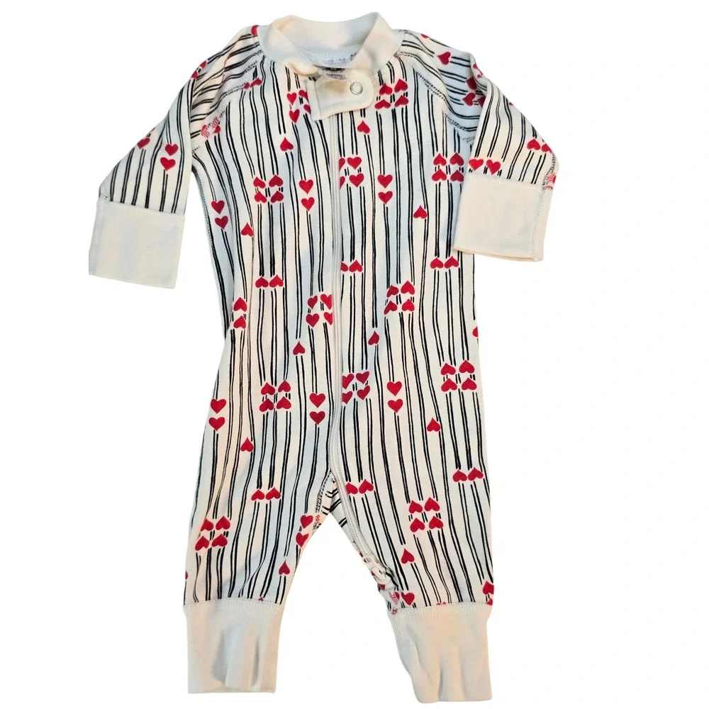 Hanna Andersson Baby Girls Heart Stripe Organic Cotton Sleeper 0-3M White Red